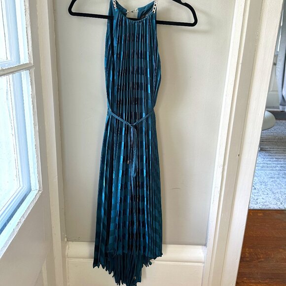 Ted Baker SASSKI Pleated maxi dress - NWOT - Picture 1 of 5